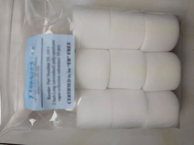 在我們綠谷商貿(mào)廠區(qū)內(nèi)大批量生產(chǎn)制作的無菌采樣袋正在緊急裝車發(fā)貨當(dāng)中